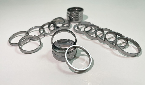 hydraulic pump piston rings.jpg